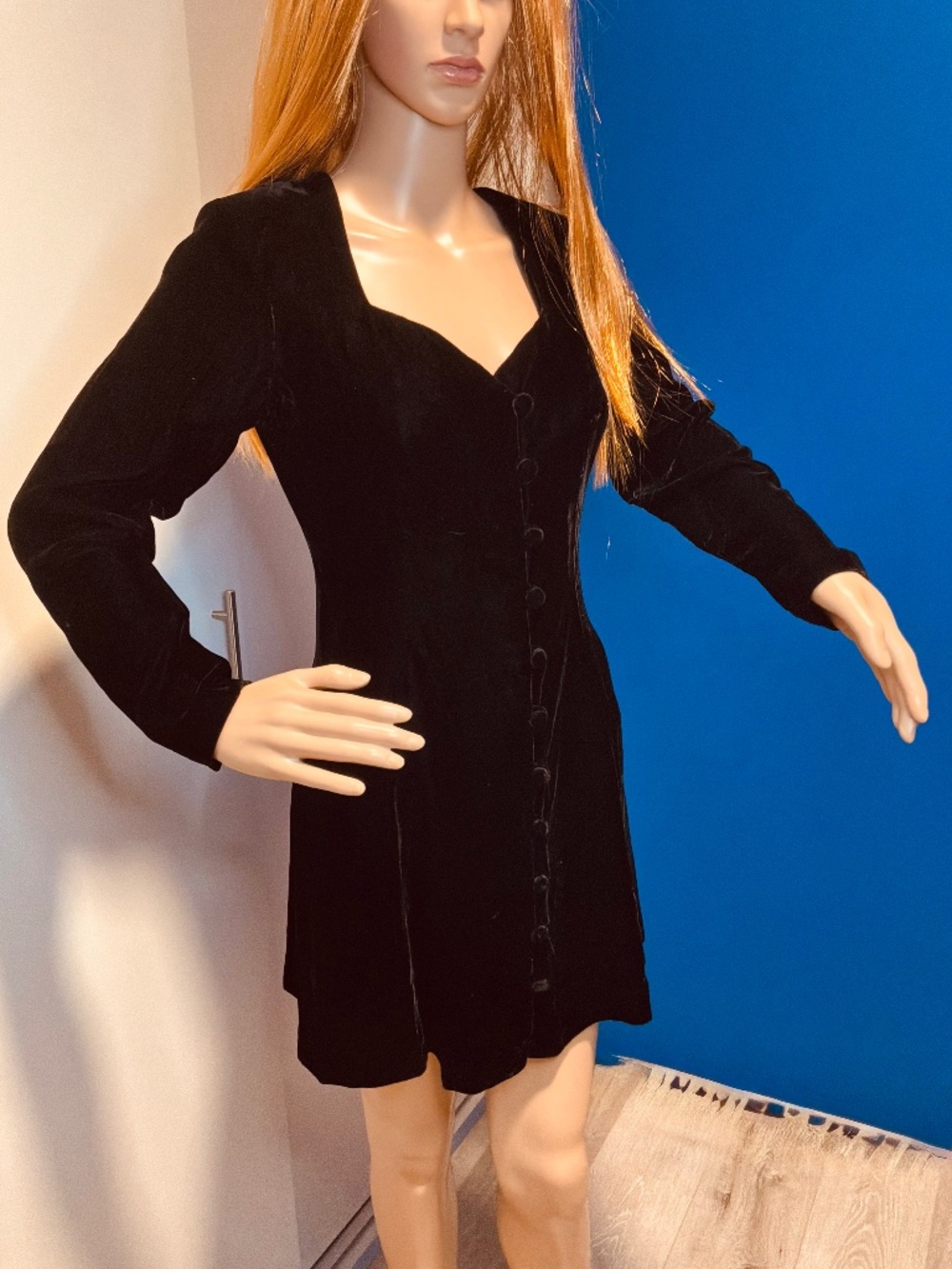 Collection Thery BlackVelvet Long Sleeve Mini Dress Vintage Size Medium